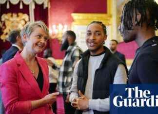 Knife Crime Epidemic Among English Children: Inspectors Sound Alarm news-20112024-050316