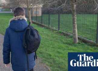Crisis in England and Wales: Report Highlights Increased Vulnerability of Children news-25112024-233724