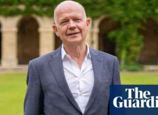 William Hague Elected Chancellor of Oxford University: A Milestone Appointment news-27112024-174832