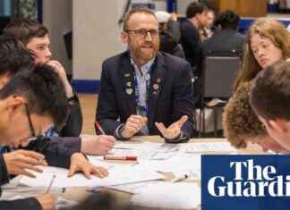 teaching-contested-history-nnovative-podcast-approach