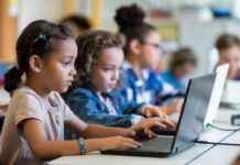 AI Empowers ELLs through Storytelling Revolution a-empowers-ells-through-storytelling-revolution