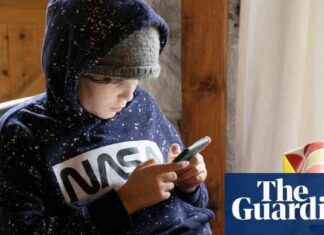 denmark-bans-mobile-phones-in-schools-and-after-school-clubs